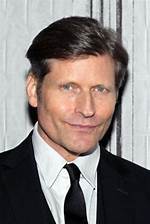 Crispin Glover's Complex Relationships: an Insightful Exploration