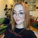 Emma Magnolia Height, Weight, Net Worth, Age, Birthday, Wikipedia, Who, Instagram, Biography