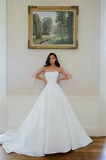 Gal Gadot's Enchanting Wedding: a Celebration of Love
