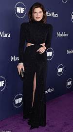 How Tall Is Lake Bell