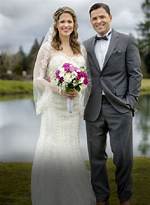 Is Kavan Smith Married, Who Is the Wife or Girlfriend and Net Worth?