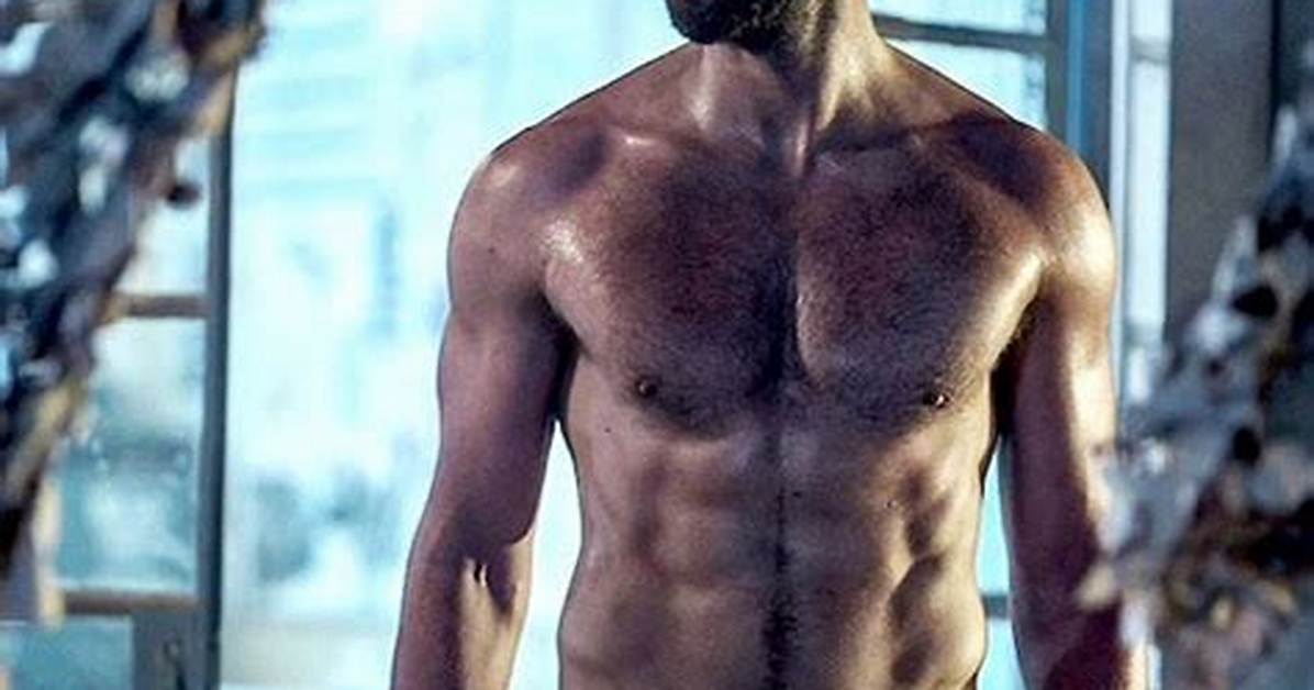 John Krasinski Reveals How Getting Ripped Can Change Your Life
