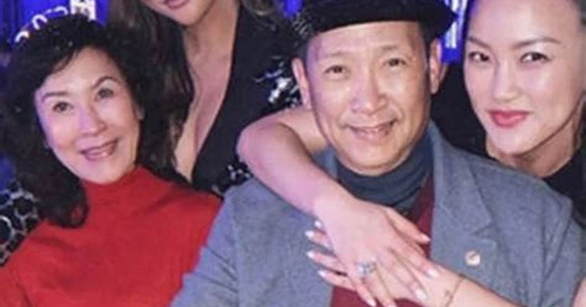 Meet Dorothy Wang Parents: Siblings and Family Explore
