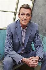 Neil Flynn ·