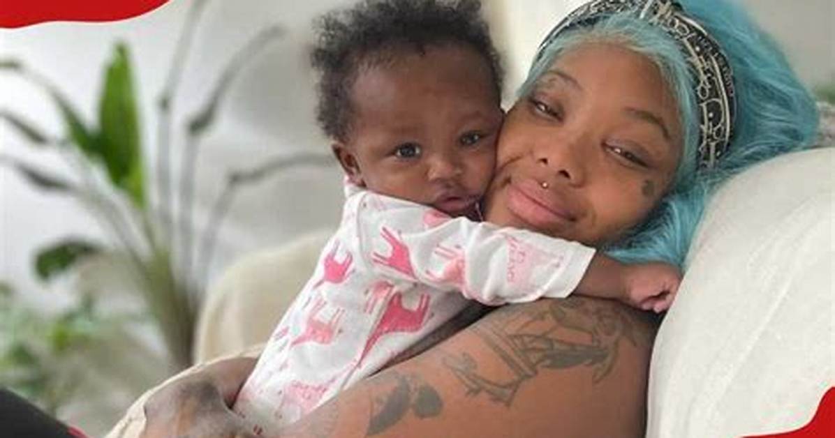 Summer Walker Shares Video of Baby Bubbles "Beating [Her] Ass" |