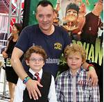 Tom Sizemore Siblings: Meet Paul, Charlie, Aaron