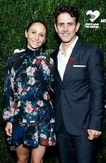 Unveiling the Extraordinary Life of Joey Mcintyre's Enigmatic Wife
